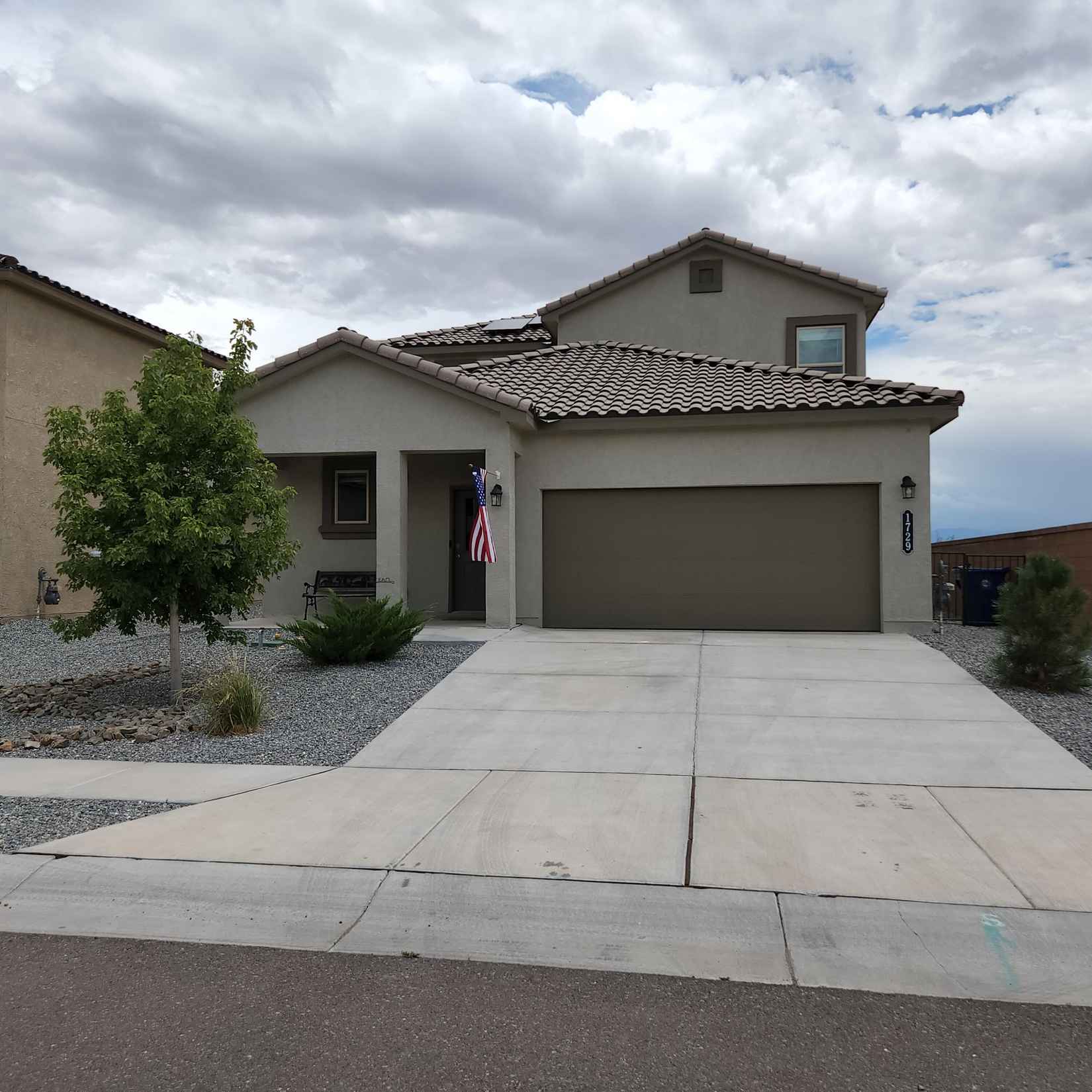 1729 Valle Vista Rd NW  