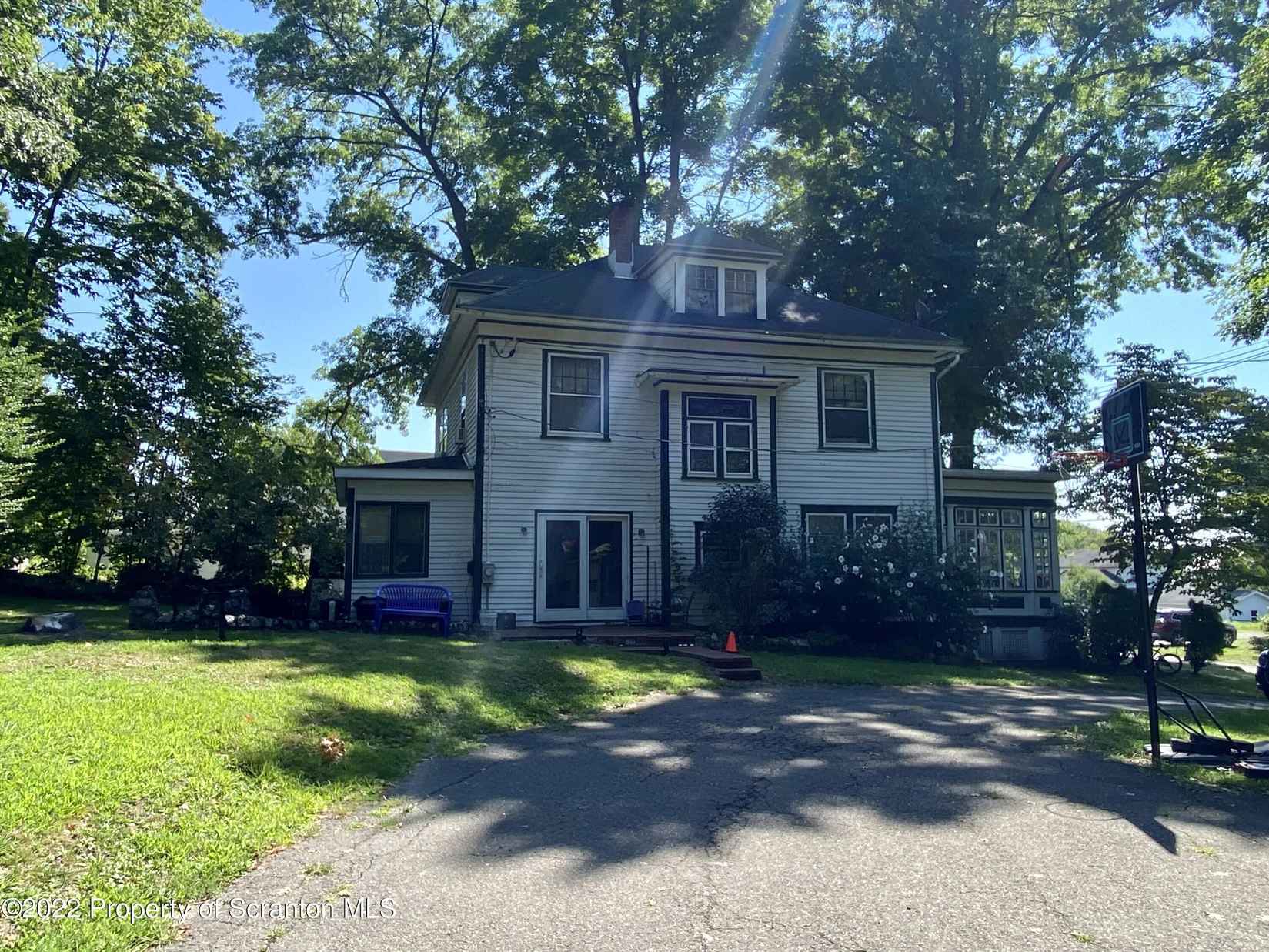 218 Franklin St  