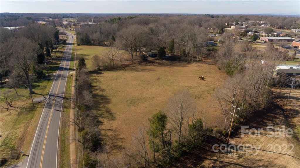 406 Phifer Rd  