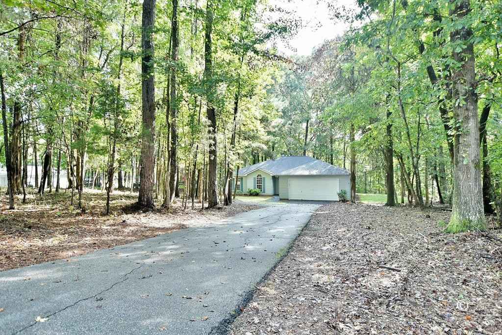 350 DOUGLAS DR  
