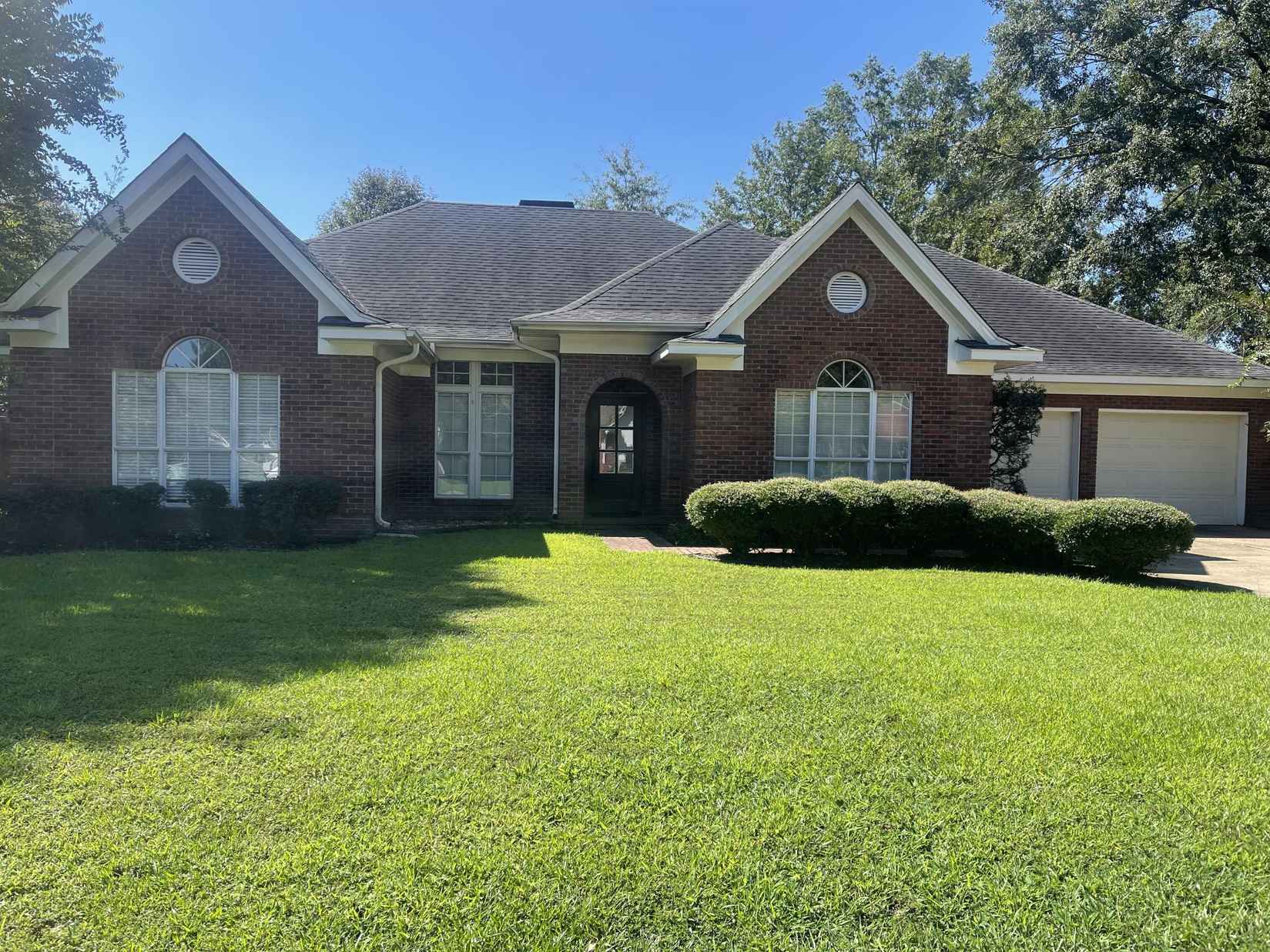 153 Hunnington Dr  