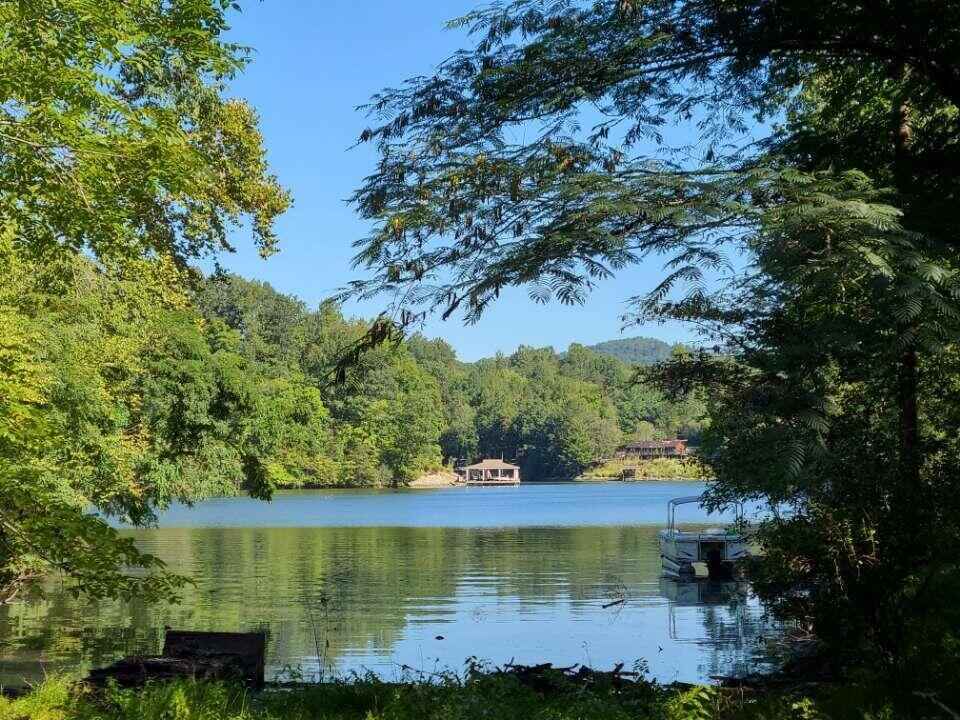 Lot 14 Hickory PL  