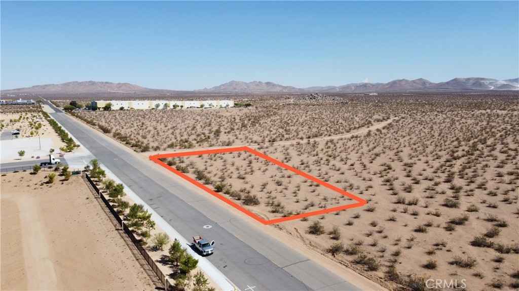 463364 Navajo Rd 01  