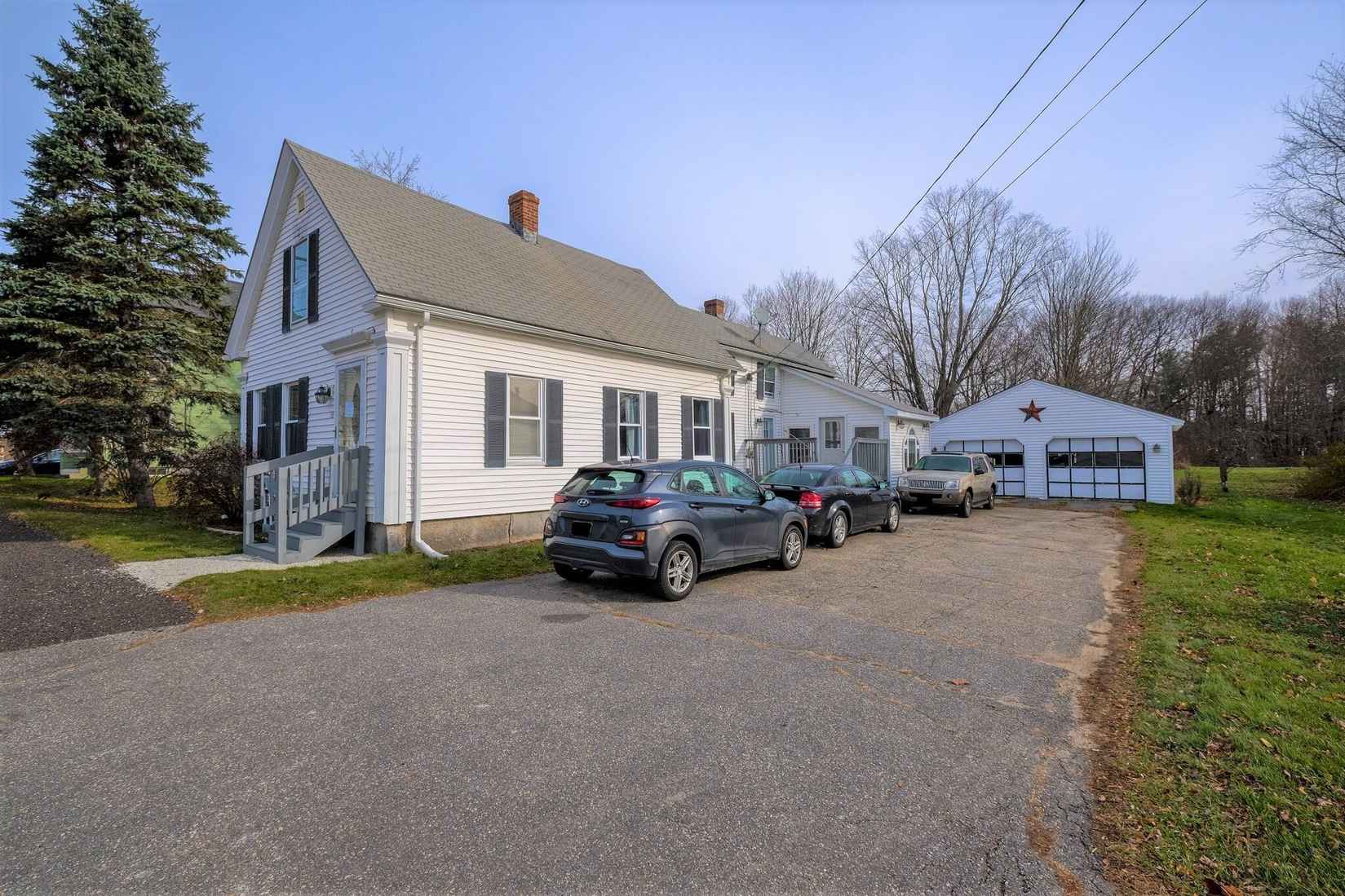 38 Village St  