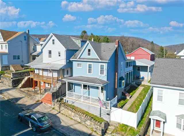 19 Clay St  