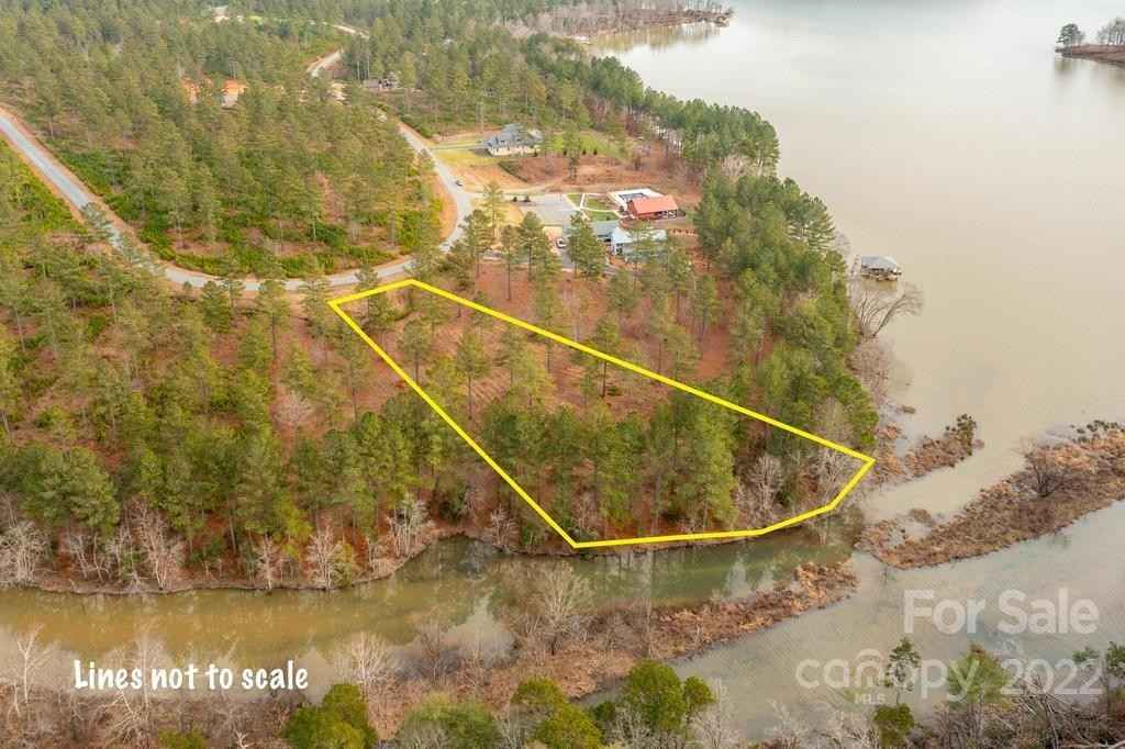 128 Coveside Dr  