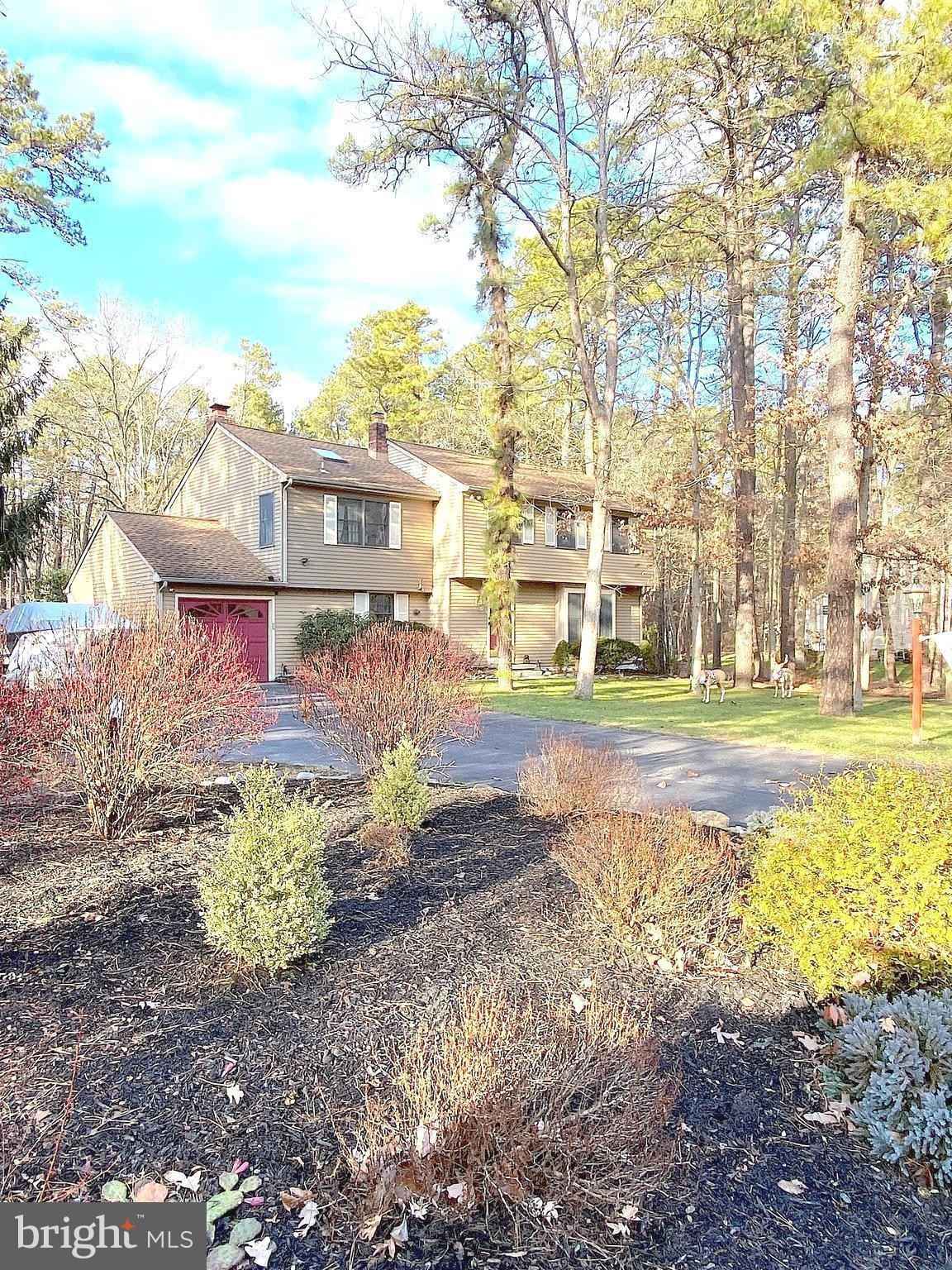 3 Inskeep Ct  