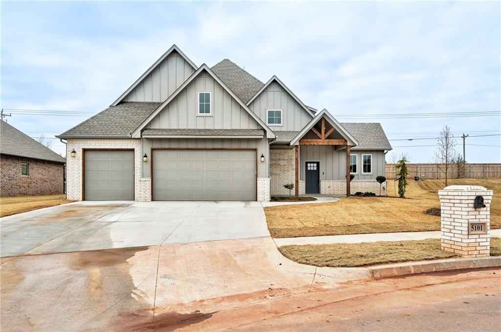 5101 HAMBLETONIAN LN  