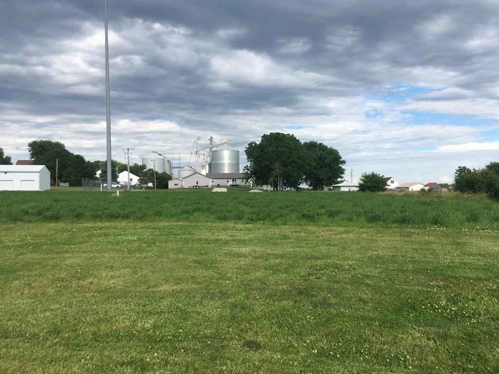 Lot 16 W Franzenburg Addition  