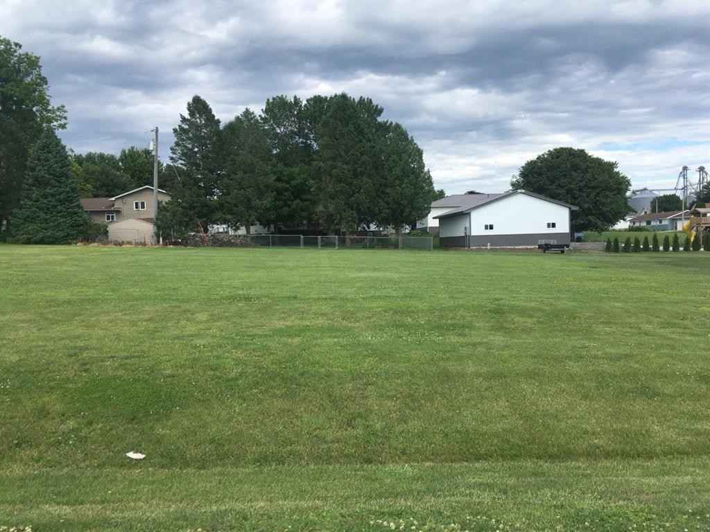 Lot 3 W Franzenburg Addition  