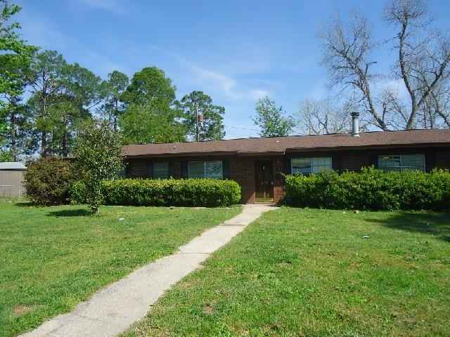 107 Cedar Ln  