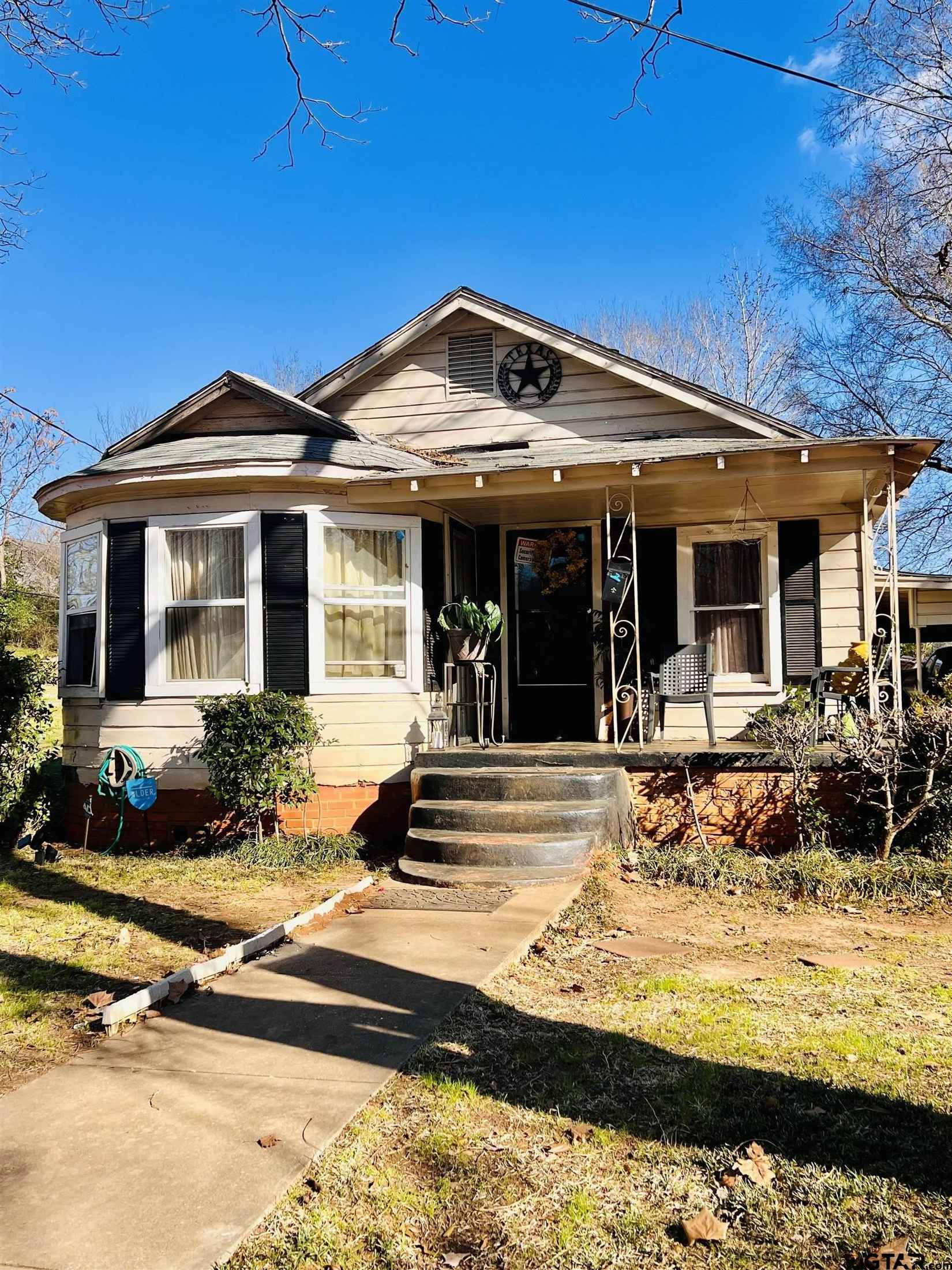 606 Greely Ave  