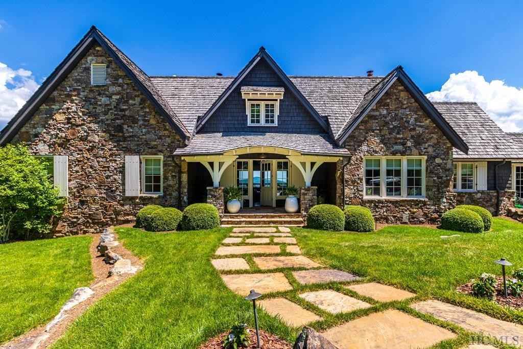 650 Courthouse Ter Dr  