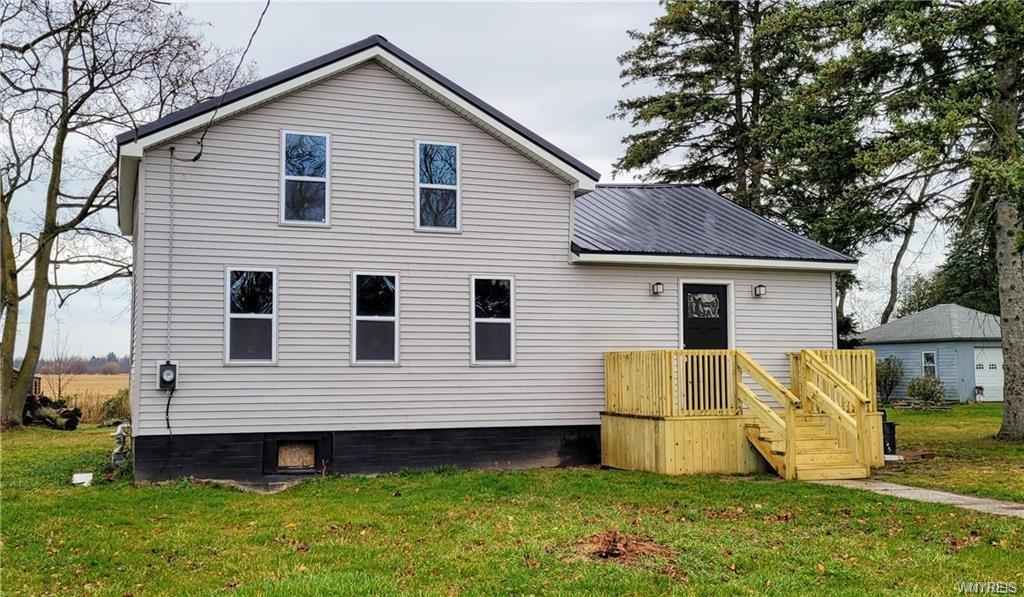 82 West Ave  