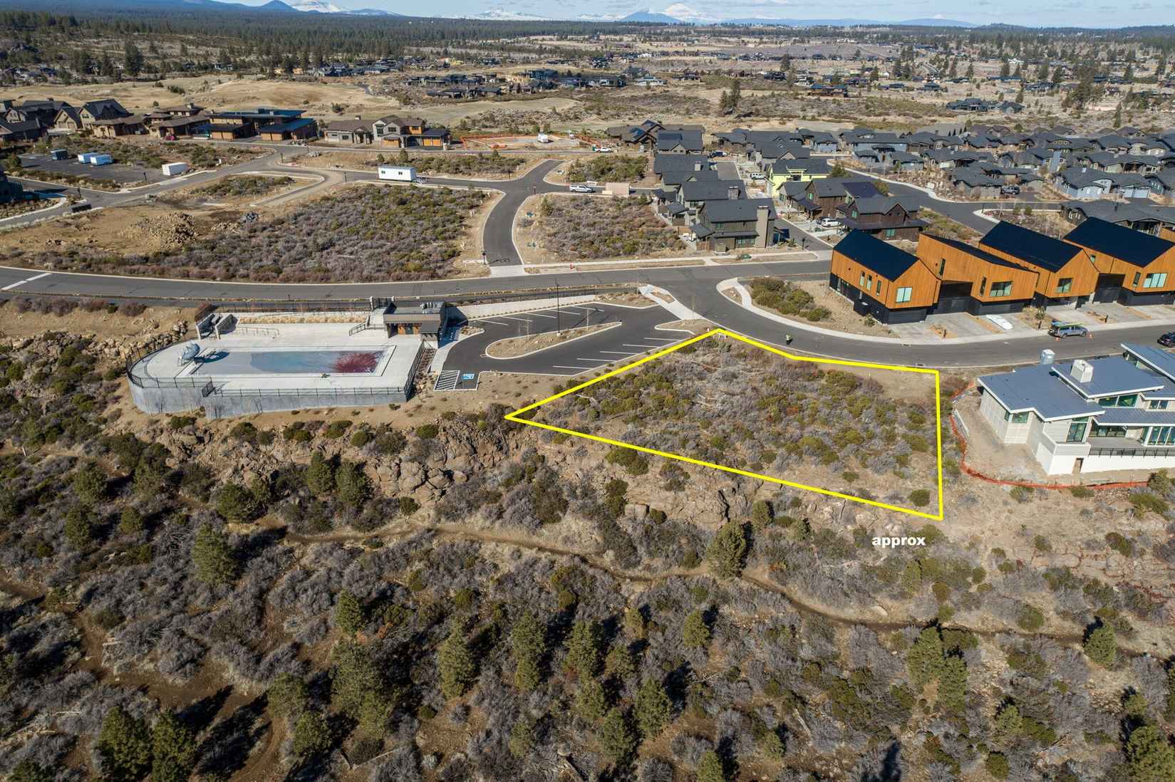 Lot 32 Outrider Loop  