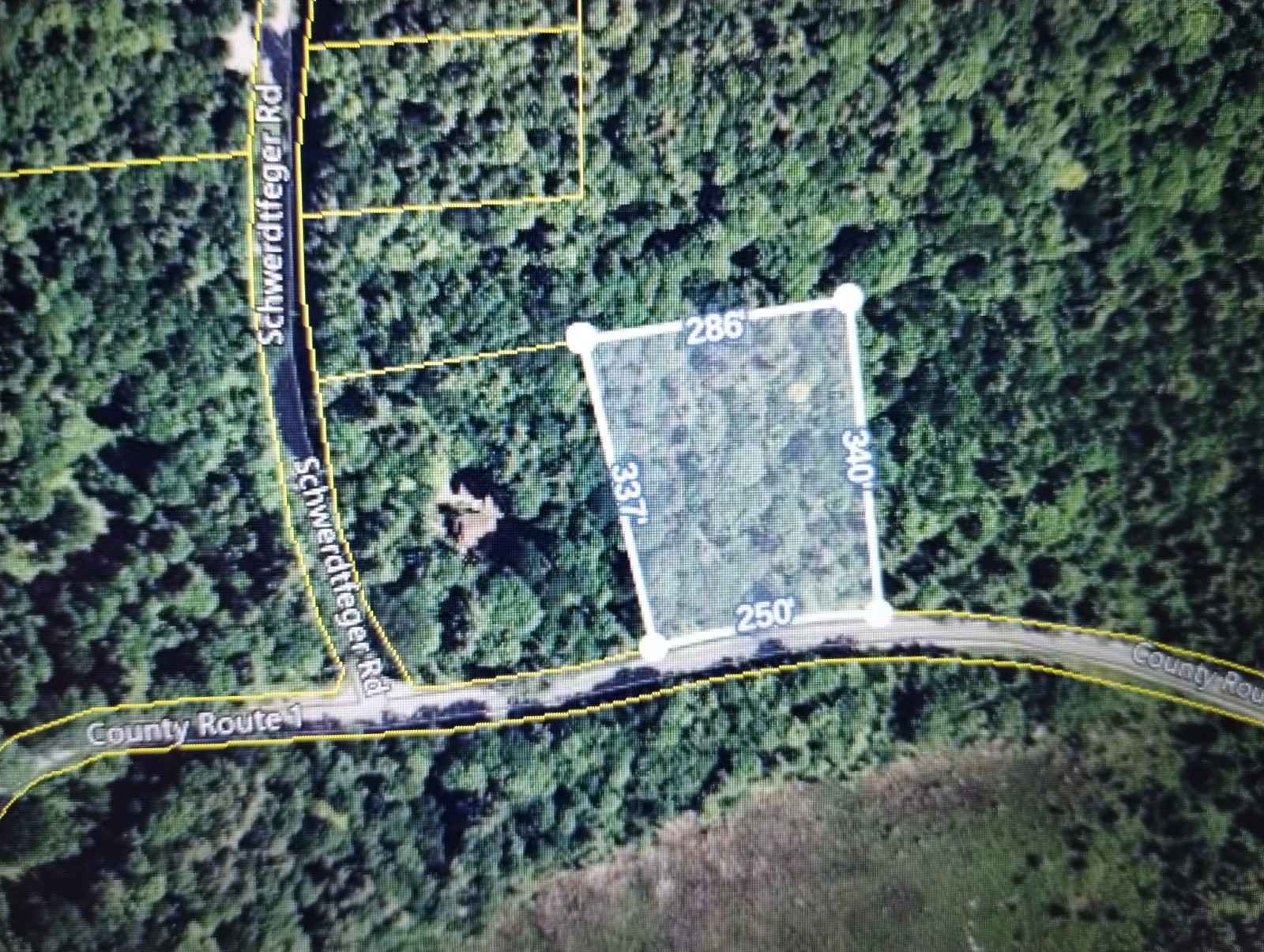 L1 3 County Rte 1  