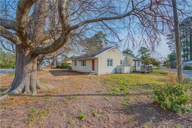 83 Marina Dr  