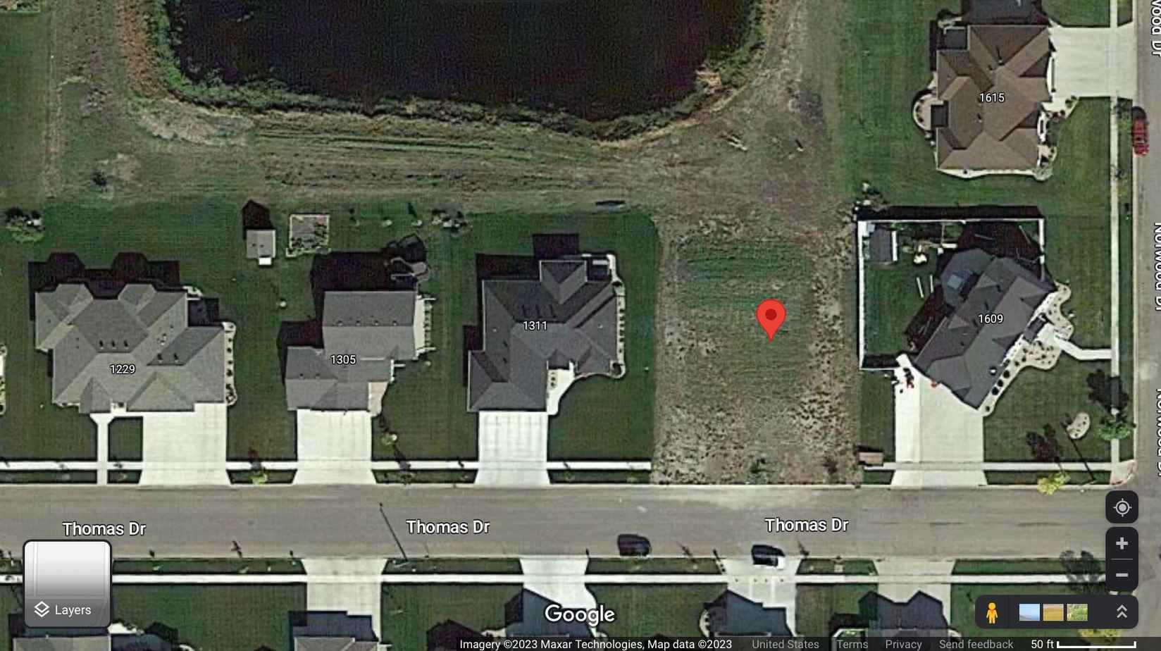 1317 THOMAS DR  