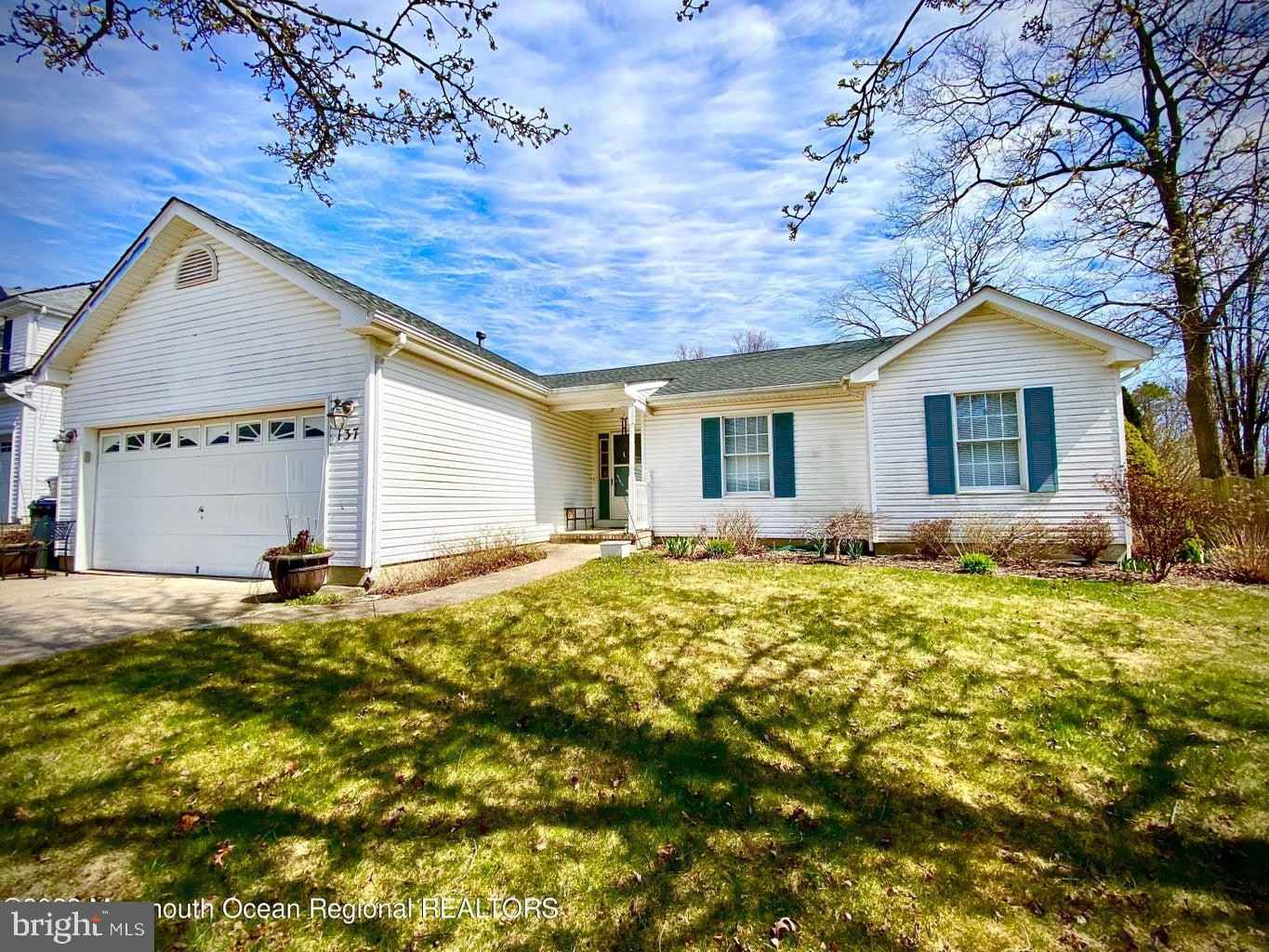 137 Skipper Rd  