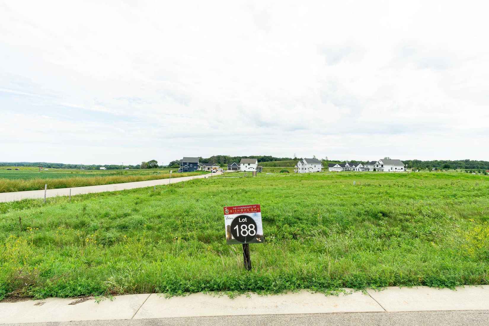 5020 Peach Blossom Ct  