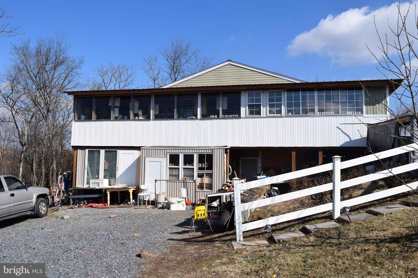 331 FAIRVIEW DR  