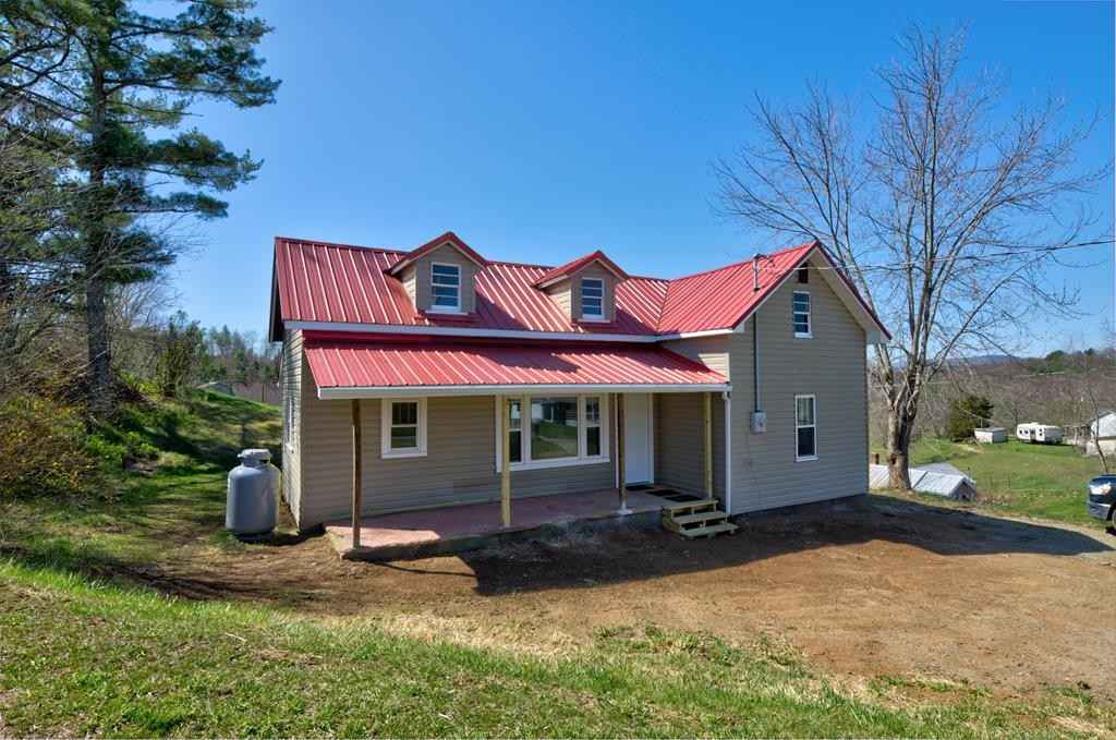 104 Barbershop Ln  