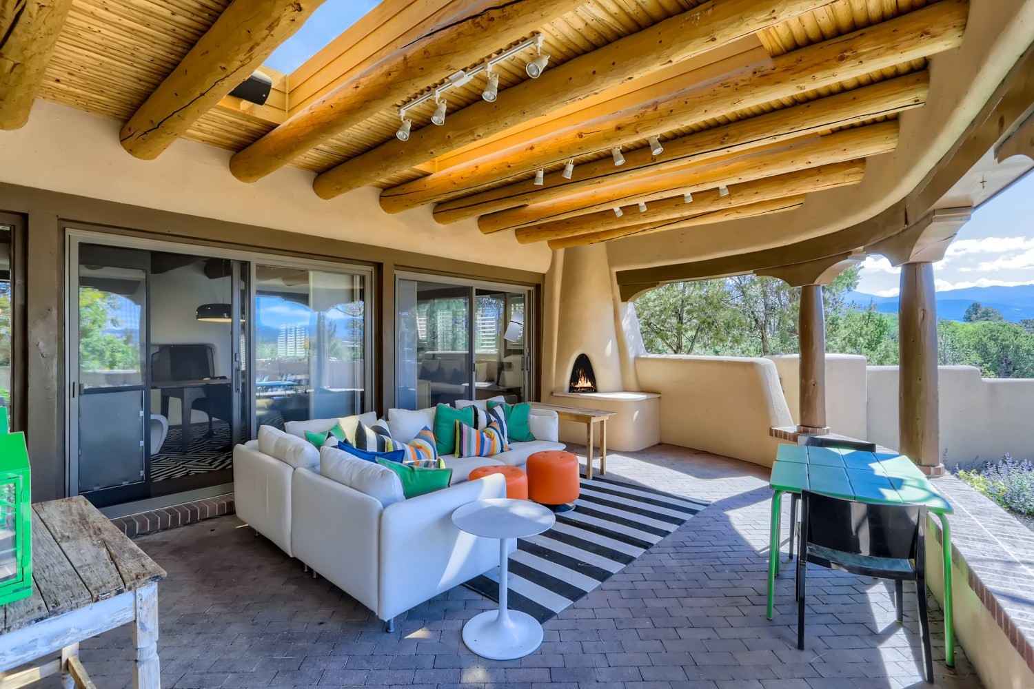 1013 Placita Don Andres  