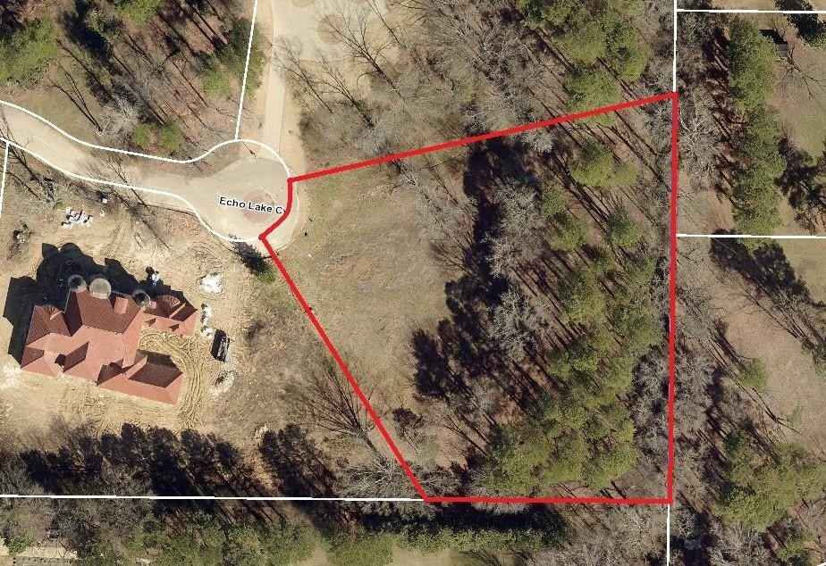 LOT 4 ECHO Lk  