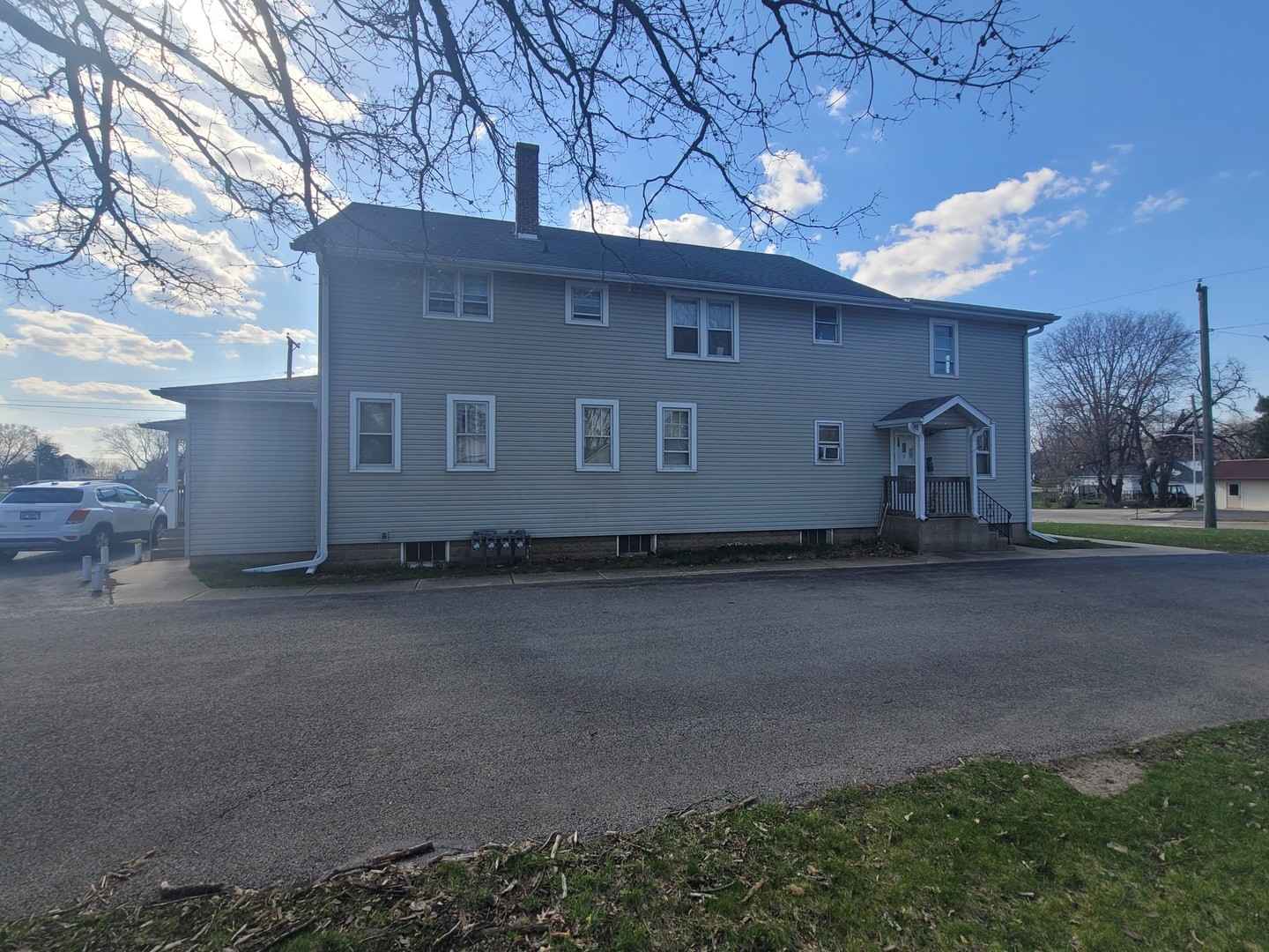 1201 Prophetstown Rd  