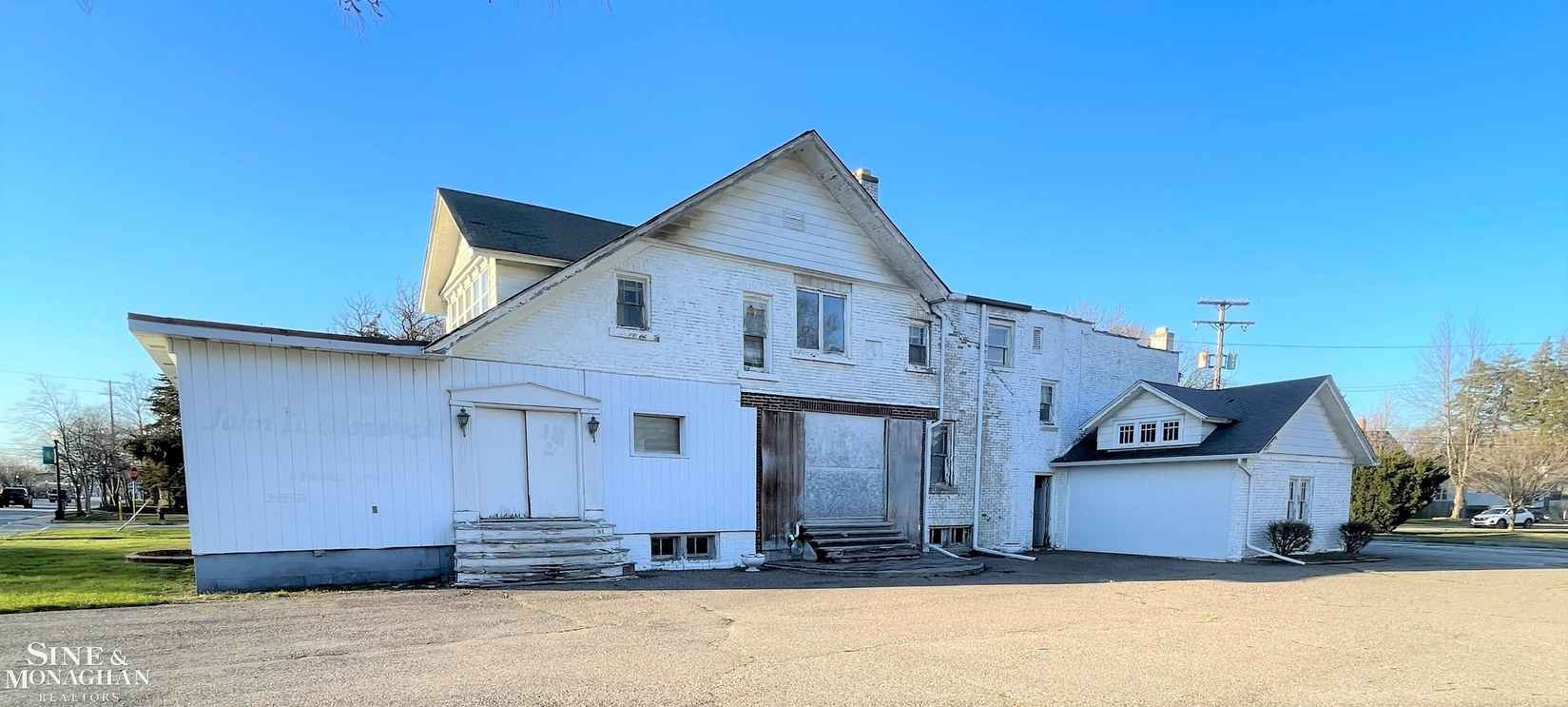68476 S Main  