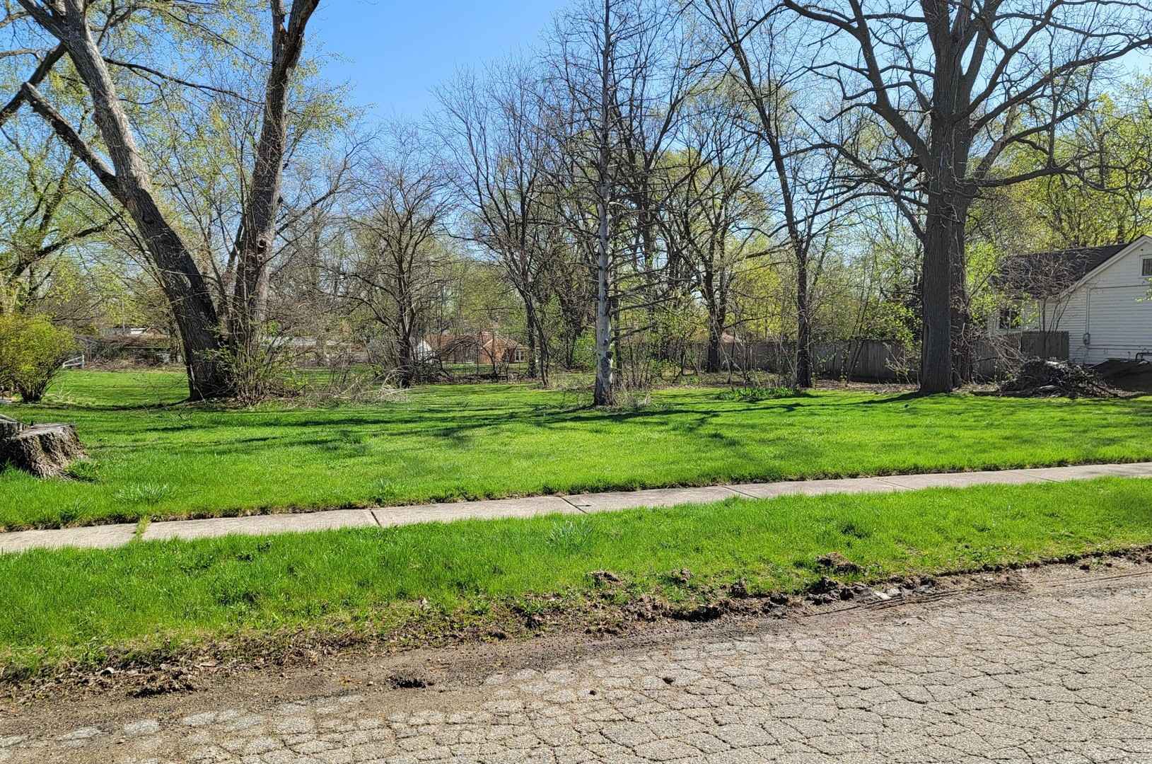 Lot 4 Railroad St  