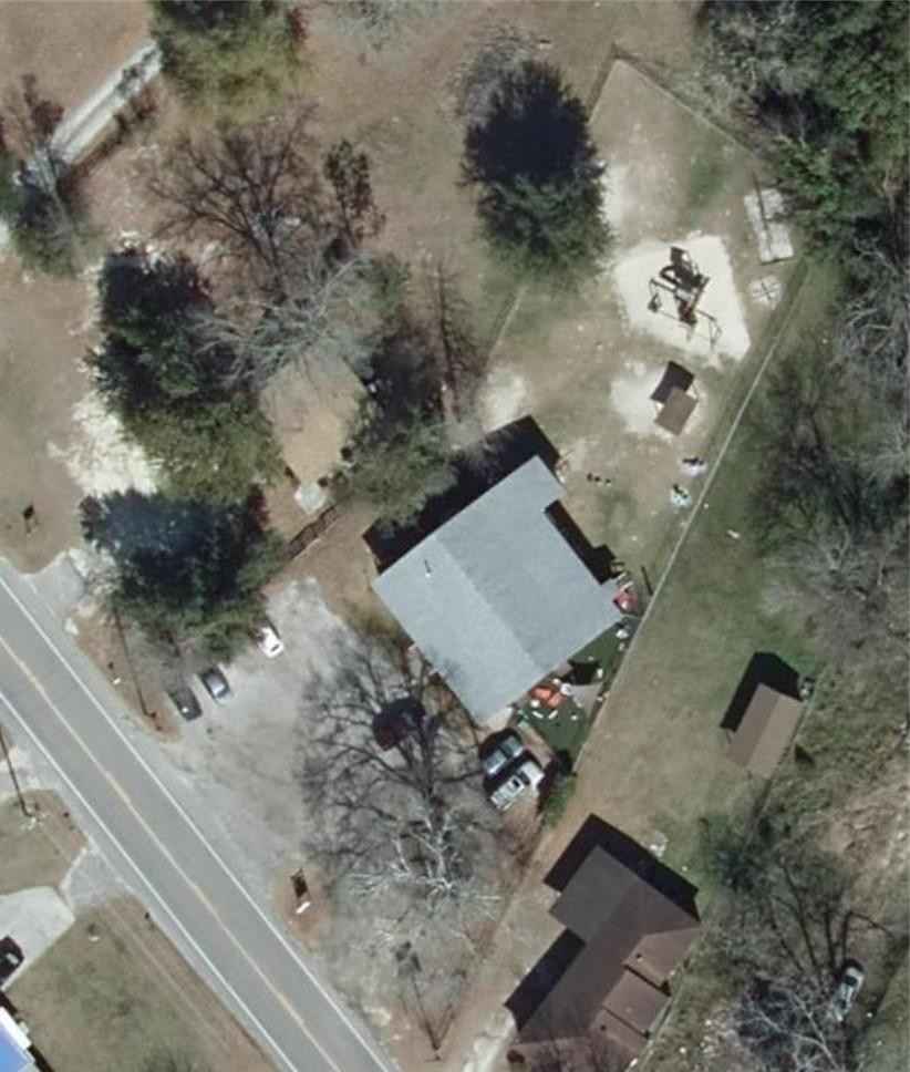 1450 RIDGEWOOD DR  