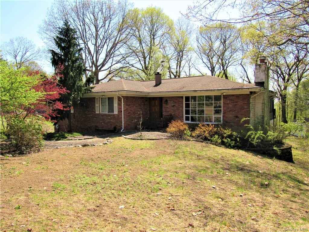 12 Alpine Dr  