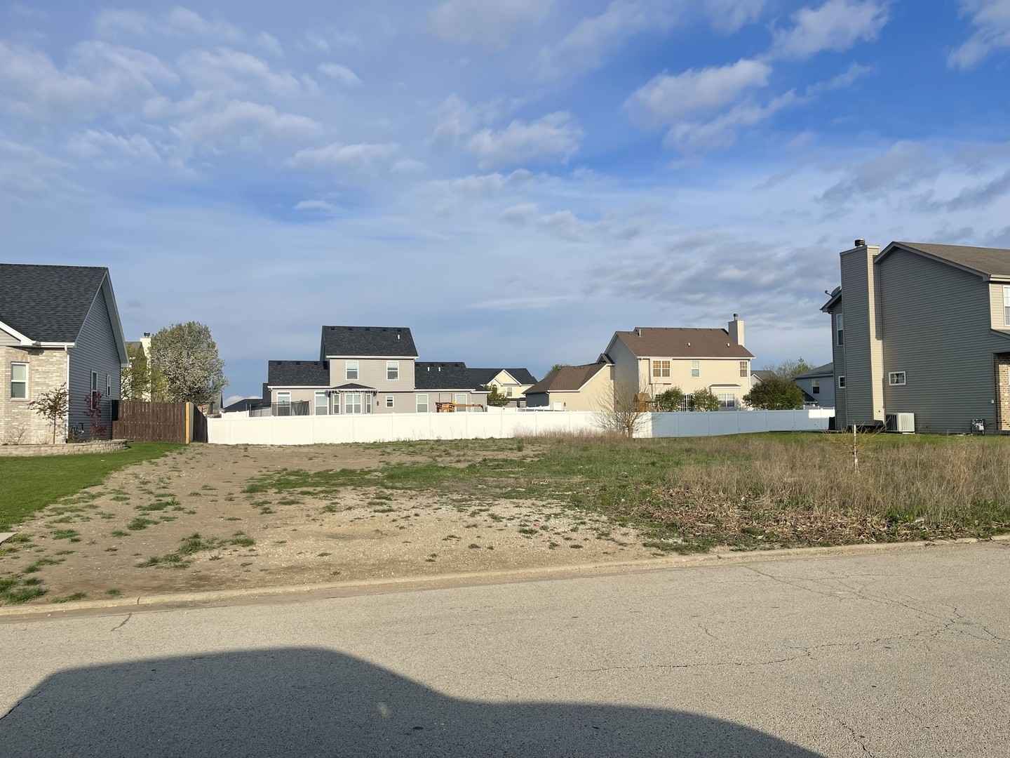 1170 S Farmstone Dr  