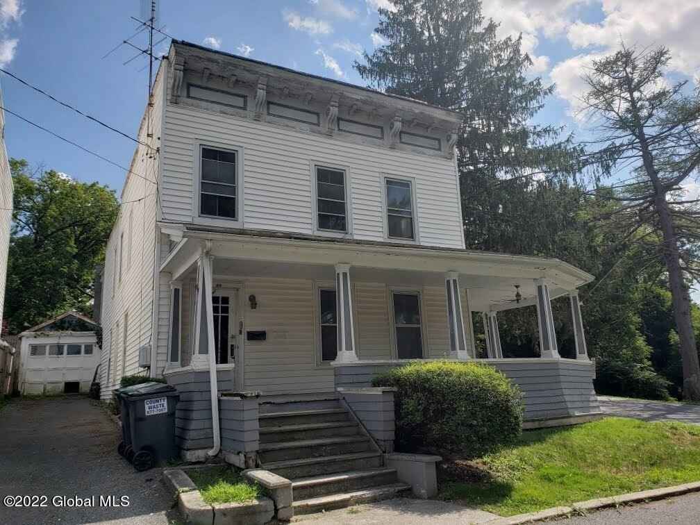 66 Ctr St  