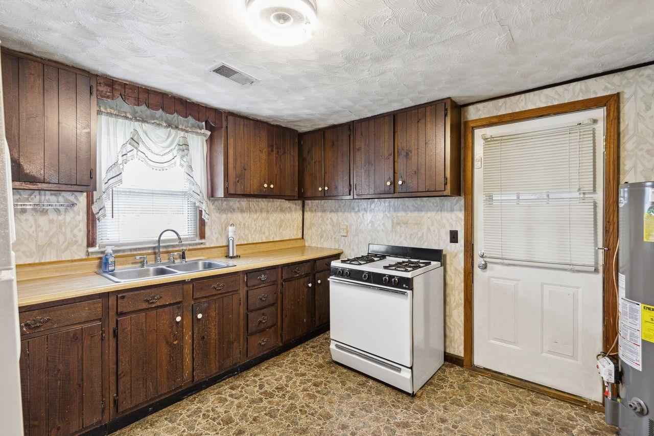 3172 Sugartree Rd  
