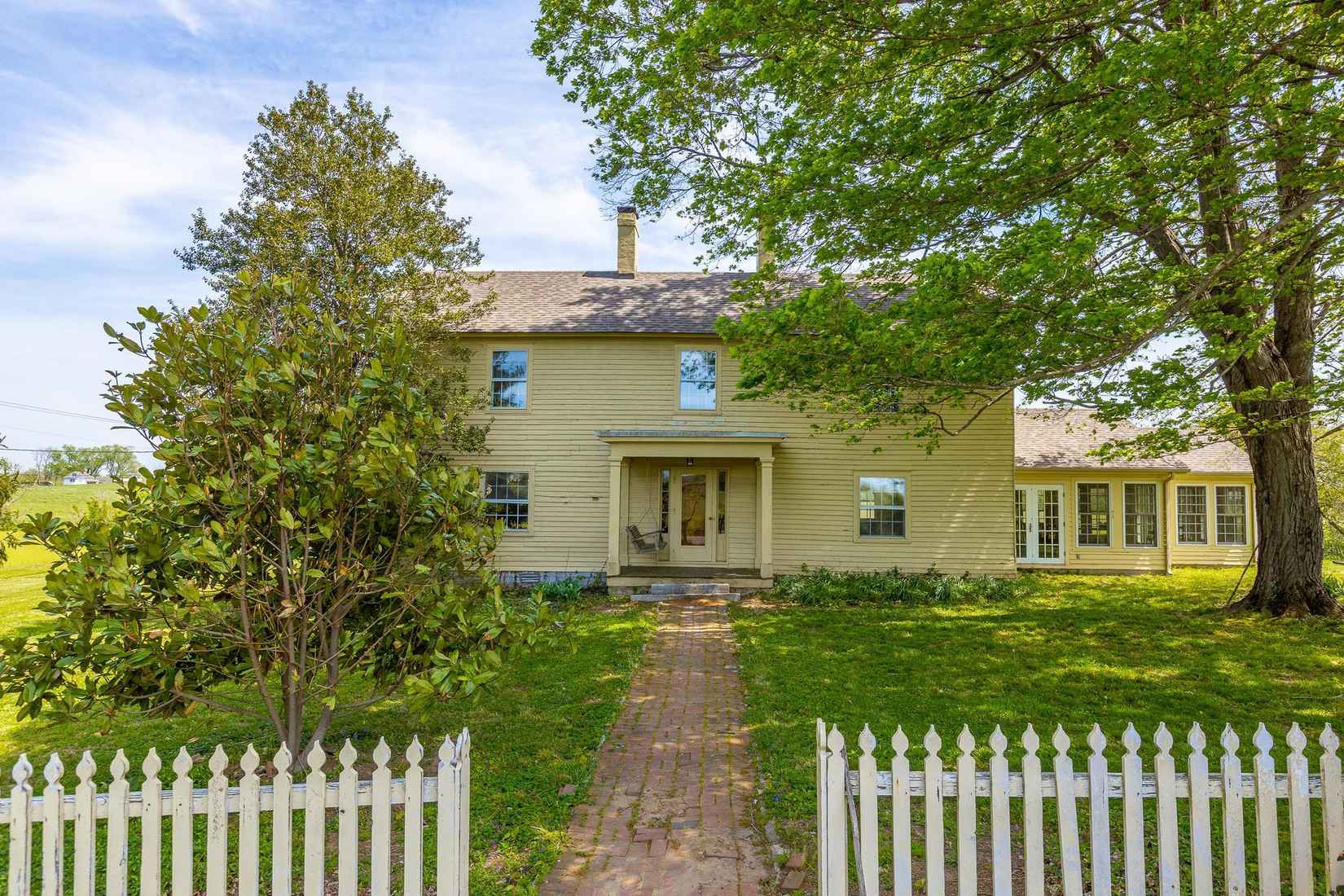 1211 Perryville Rd  