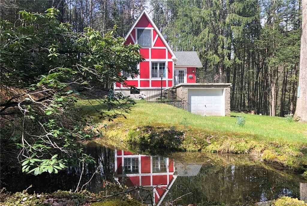 488 BLACK Frst RD  