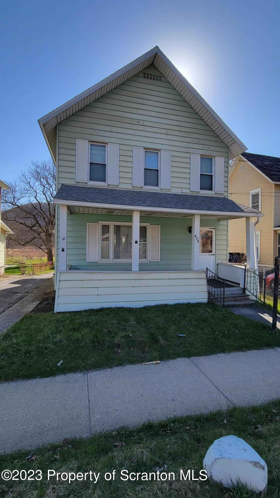424 Main St  