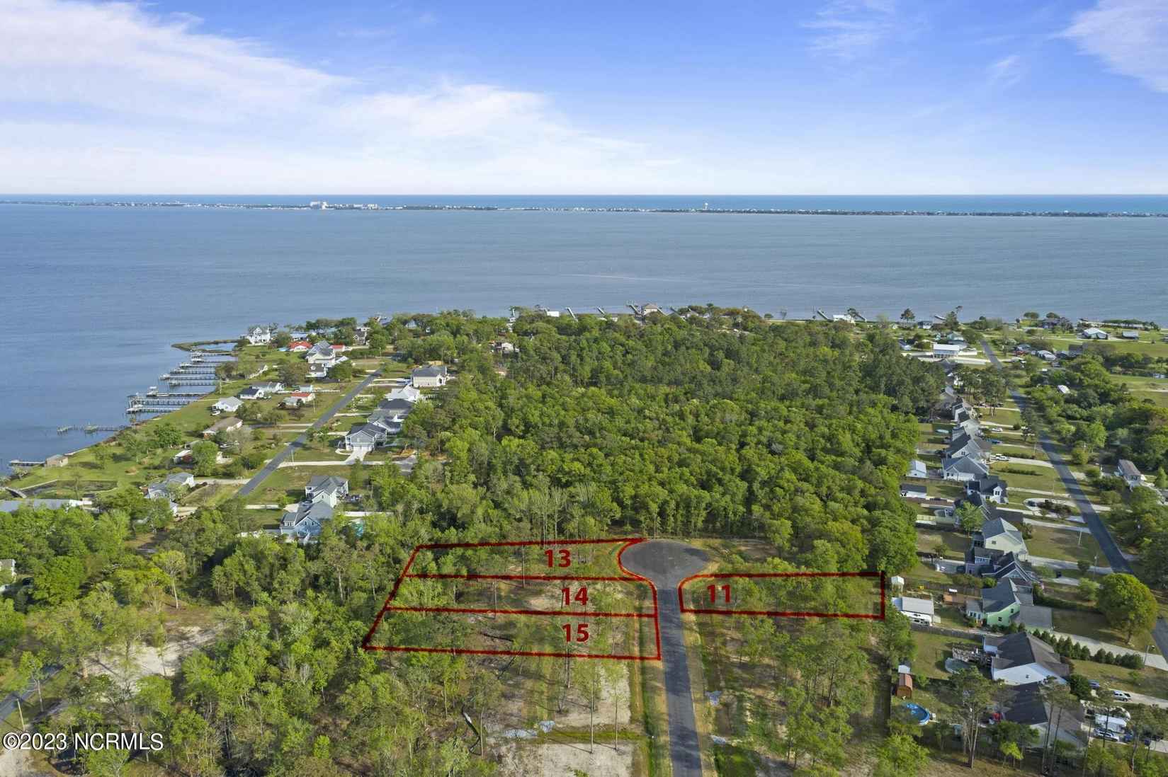 131 Creek Blf Rd  