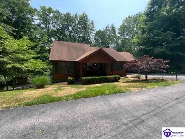 544 Christopher Ln  