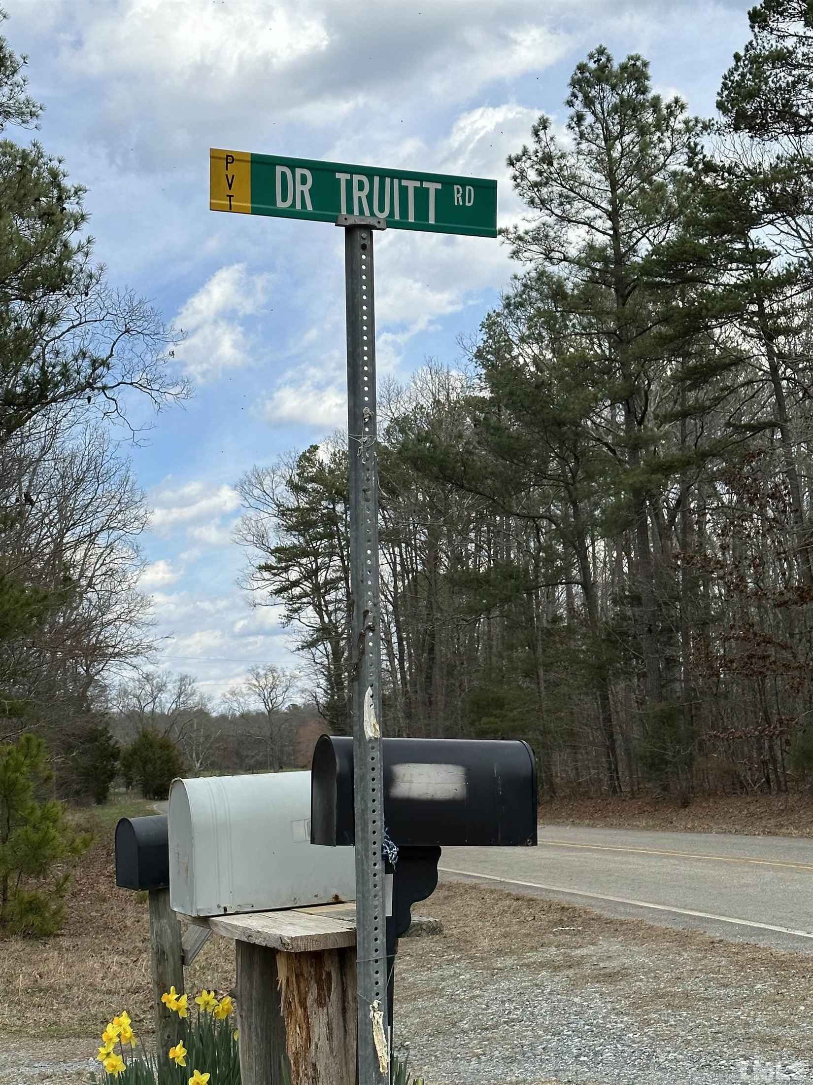 0 Dr Truitt Dr  
