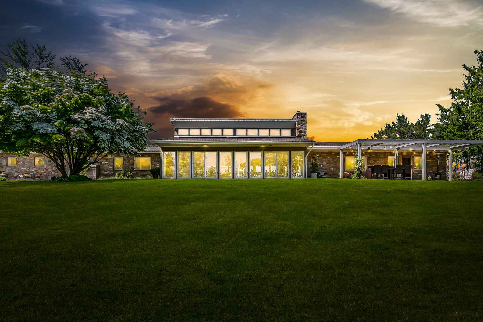 12 Hunt Farms Ct  