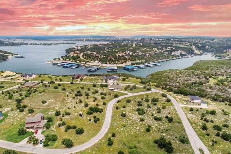 Lot 9 Laredo  