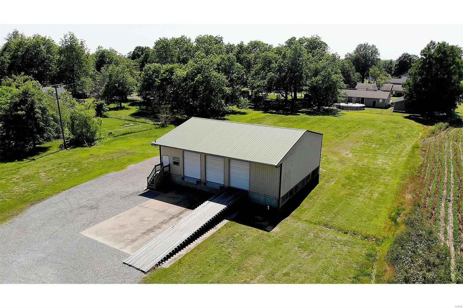 65 County Rd 261  
