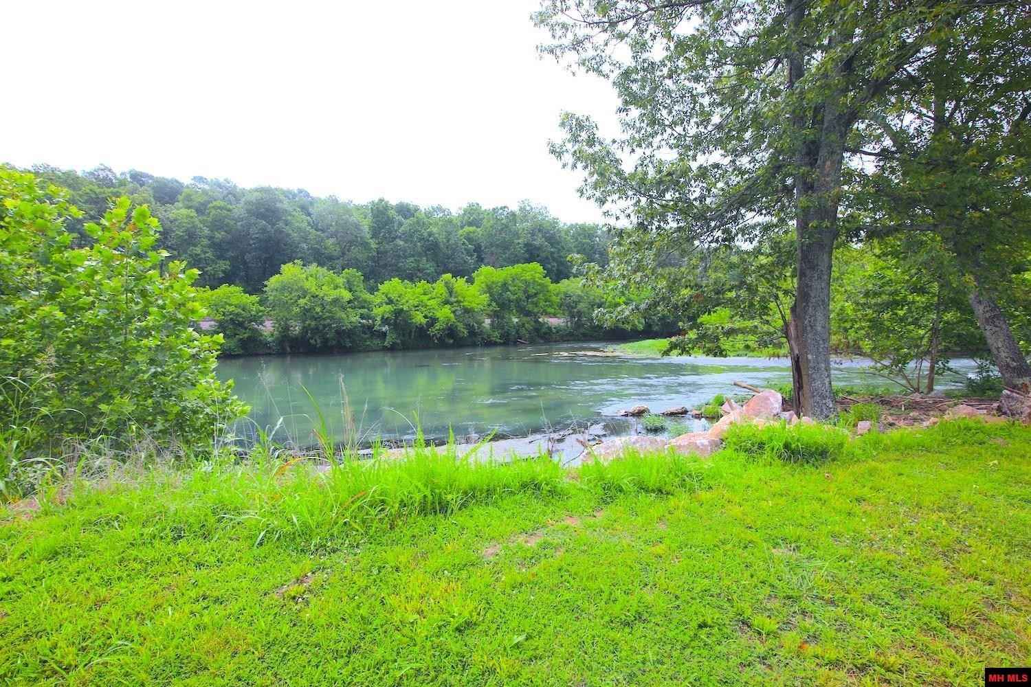Lot 4 Spring Riv Lndg  