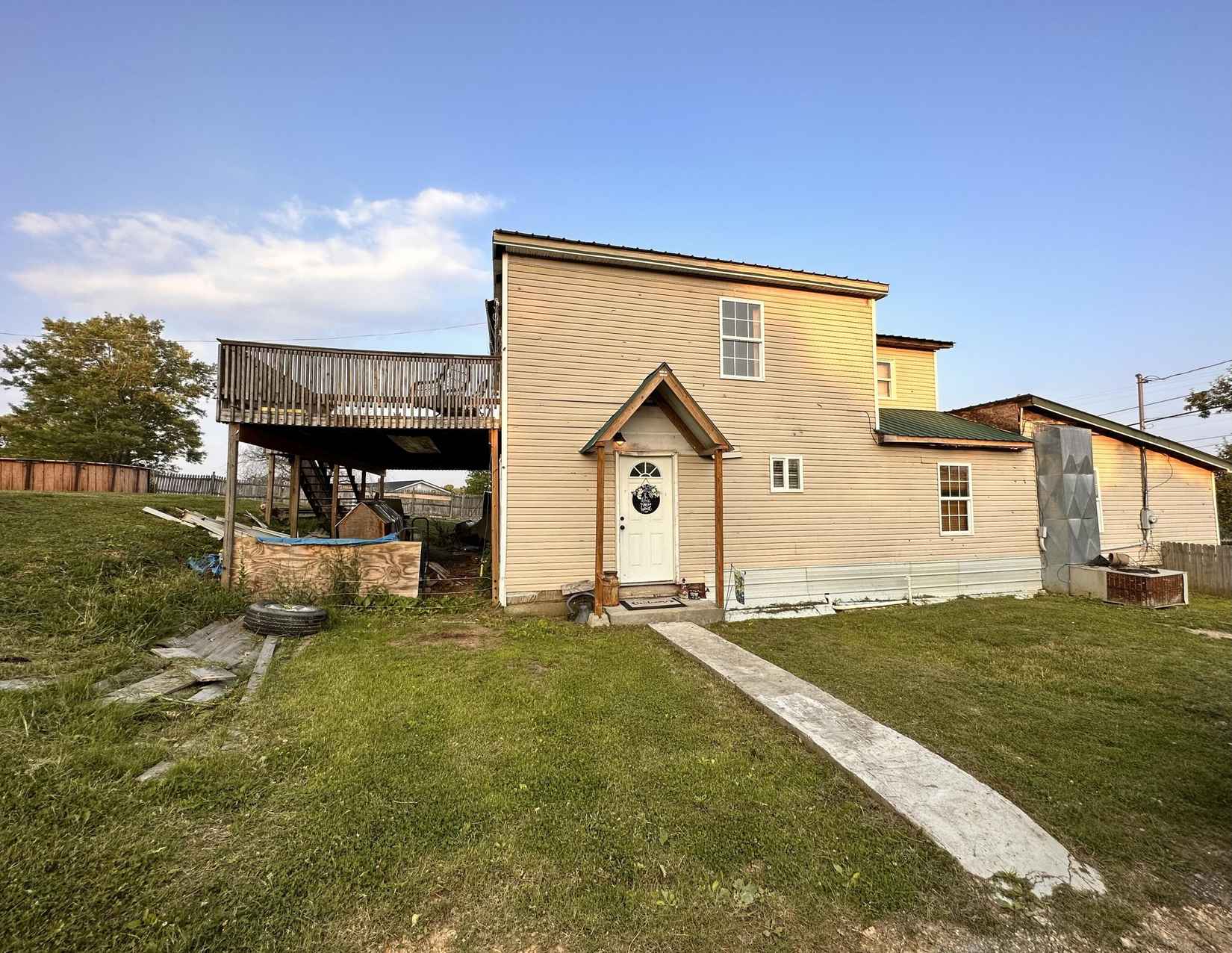 2130 CARPENTERS CHAPEL RD  