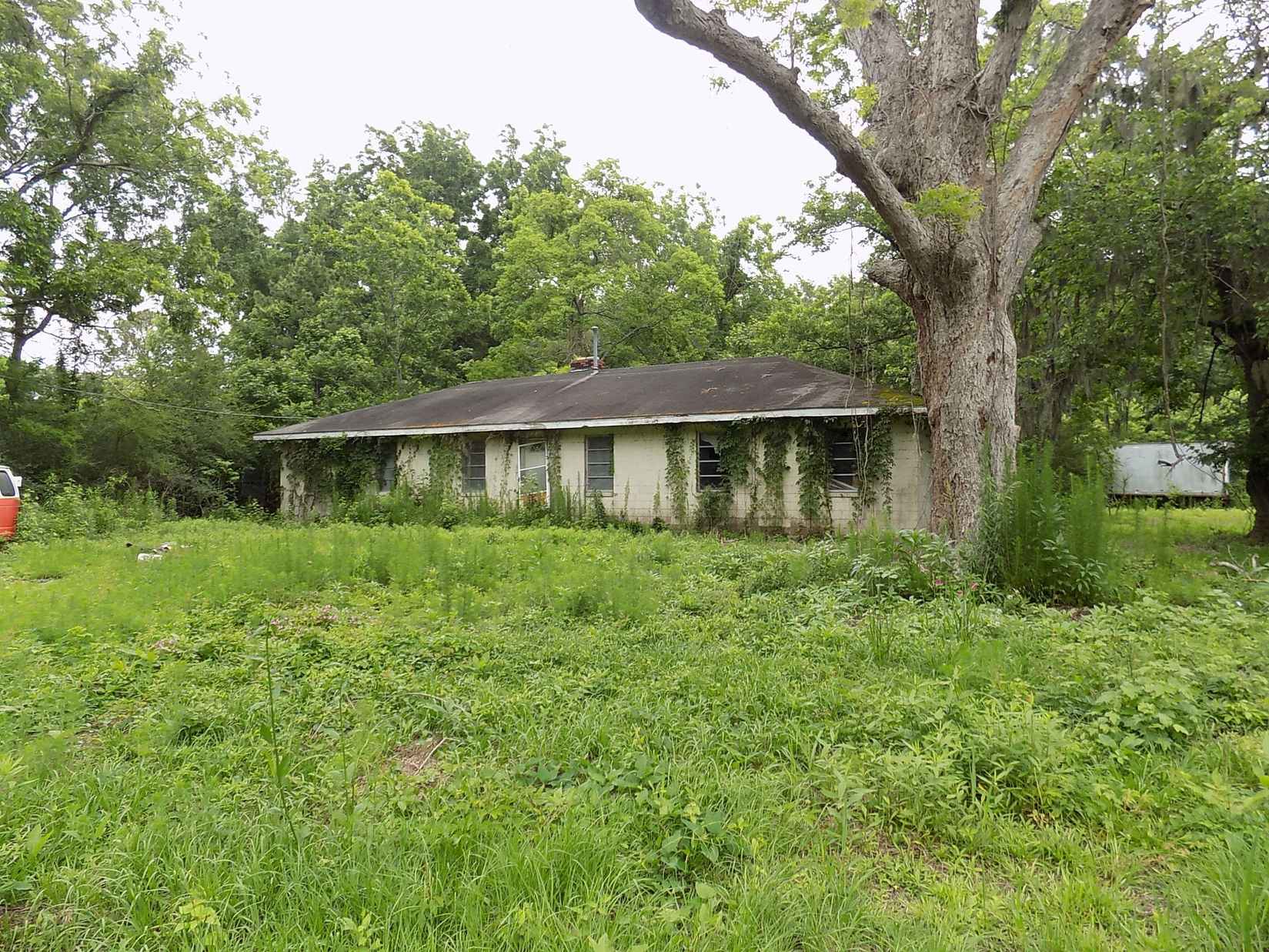 563 Main Rd  