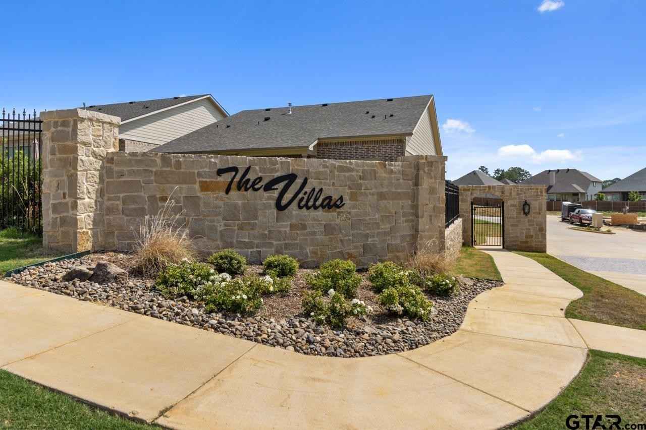 9219 Villas Ct Lot 6  