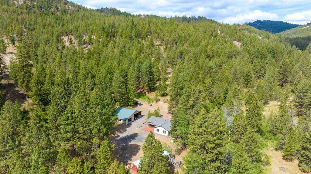 600 NE Lofton Crk Rd  